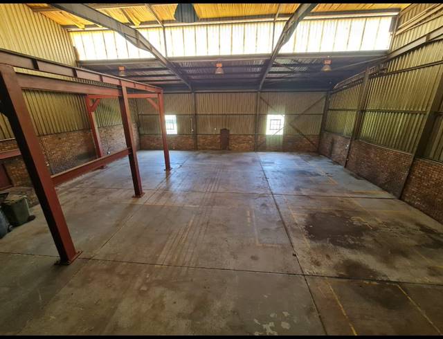 510M² WAREHOUSE TO LET IN WADEVILLE